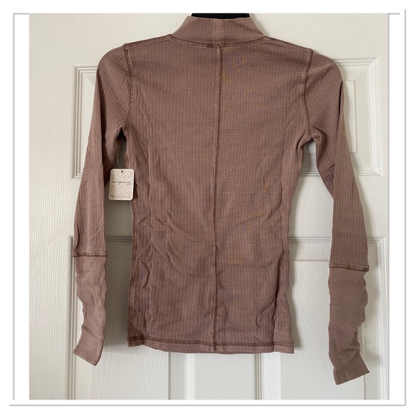 Free People Women’s Rickie Top Shirt In Coyote Size XS - Picture 4 of 5